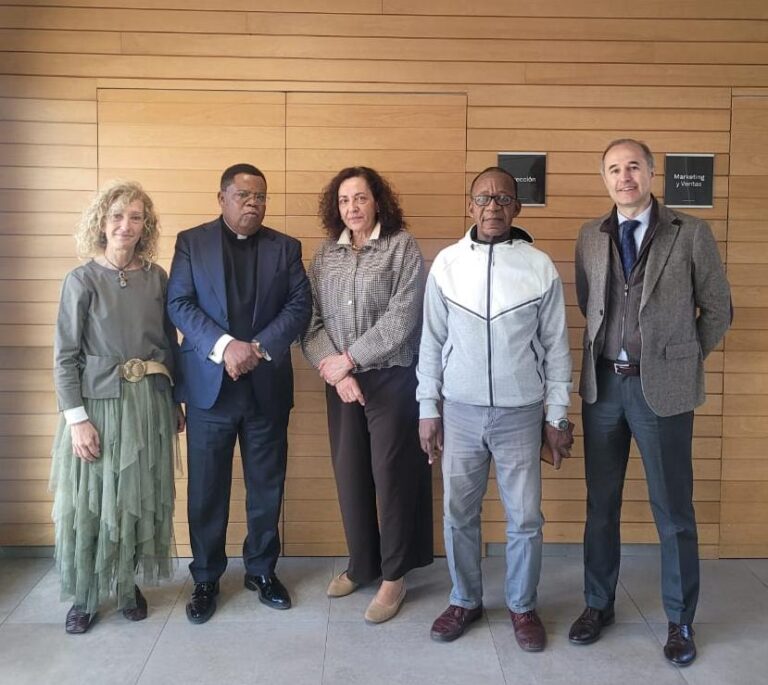 La Universidad Villanueva y los Centros Católicos de Guinea Ecuatorial refuerzan su alianza en materia de formación académica